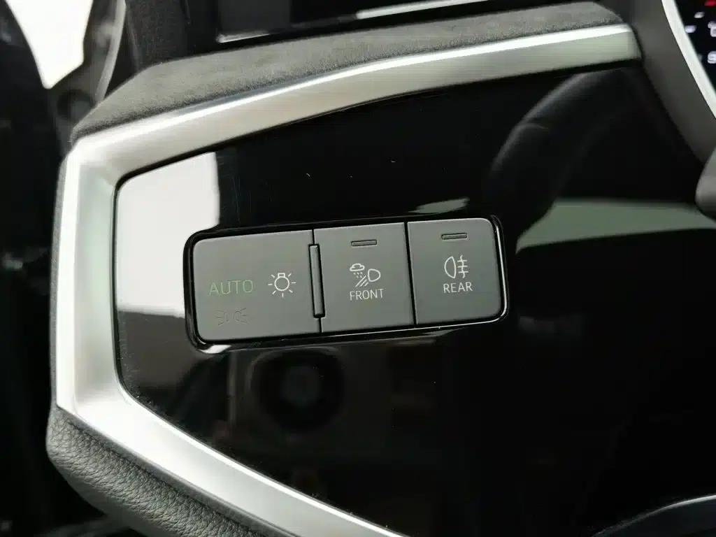 Audi Q3 2019 35 TFSI Fashion Dynamic Edition — миниатюра 21