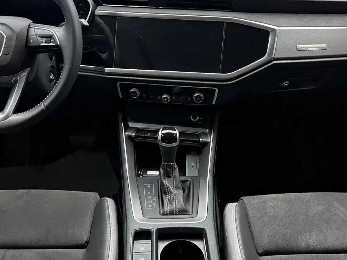 Audi Q3 2022 35 TFSI Progressive Dynamic — миниатюра 11