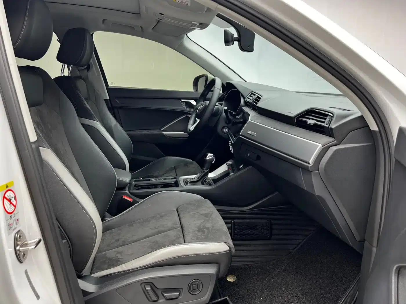Audi Q3 2022 35 TFSI Progressive Dynamic — миниатюра 12