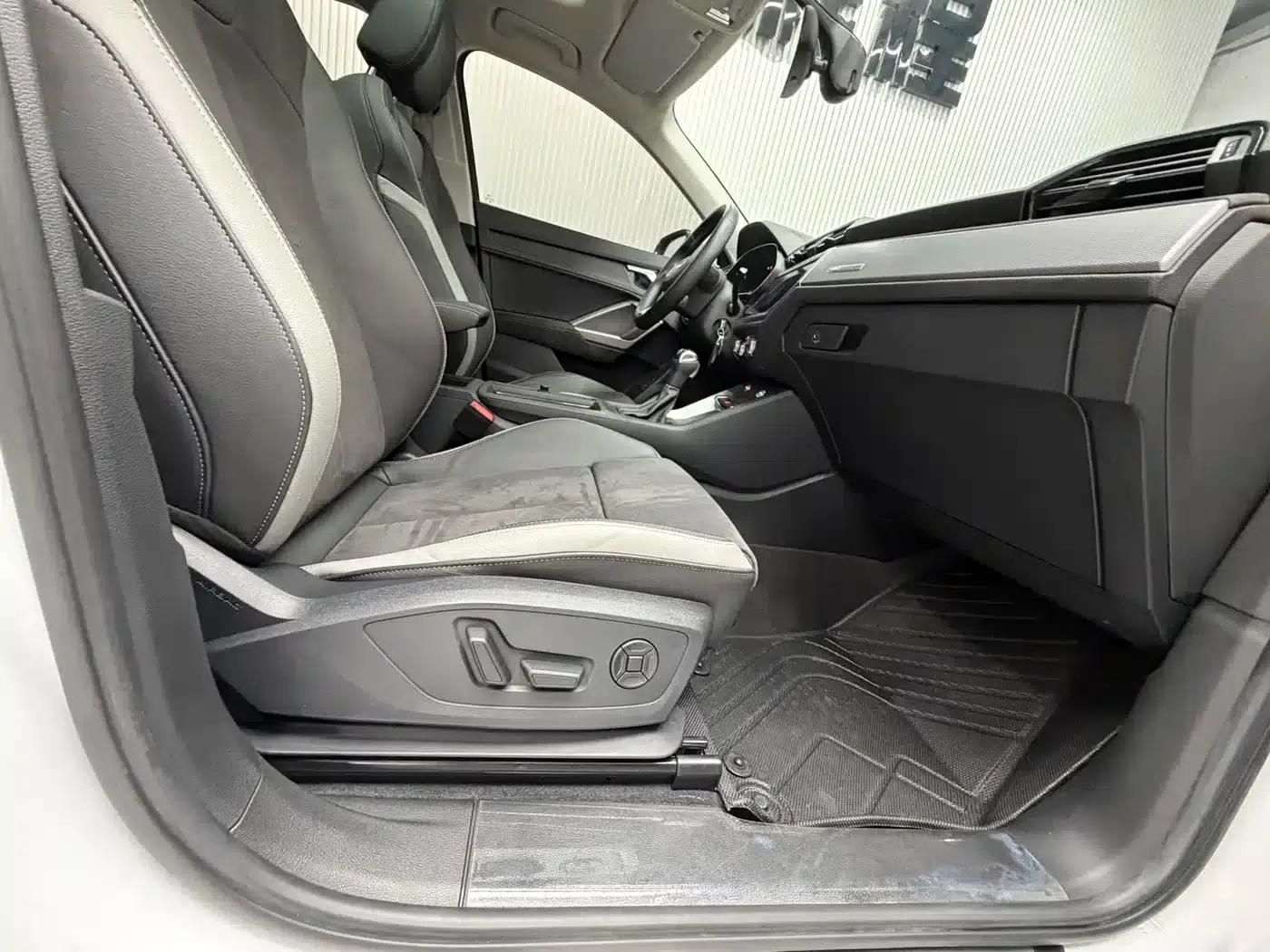 Audi Q3 2022 35 TFSI Progressive Dynamic — миниатюра 11