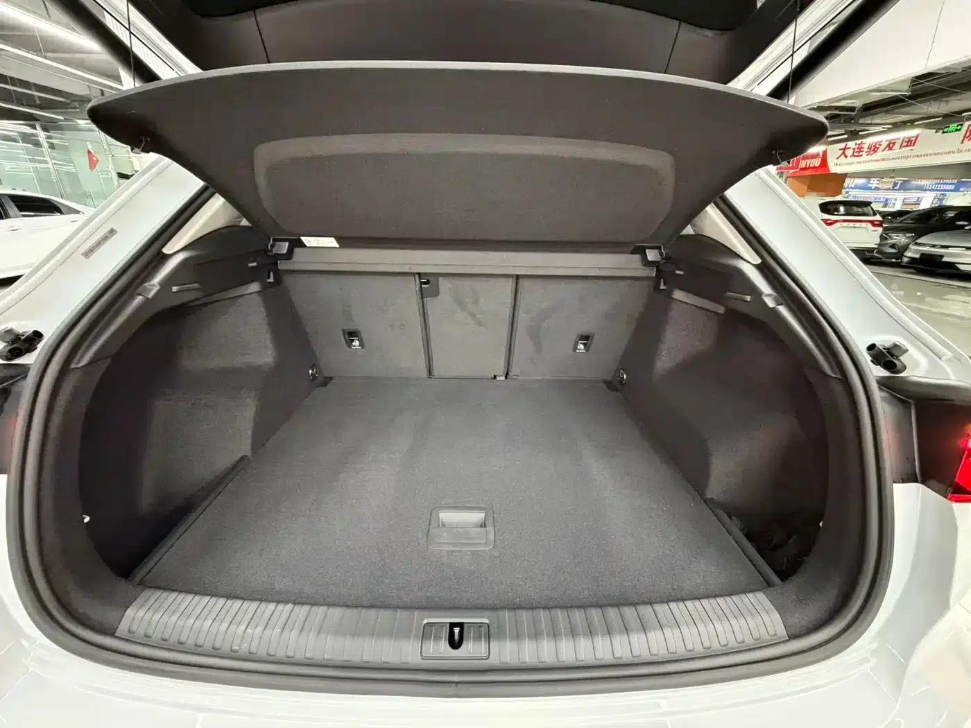 Audi Q3 2022 35 TFSI Progressive Dynamic — миниатюра 13