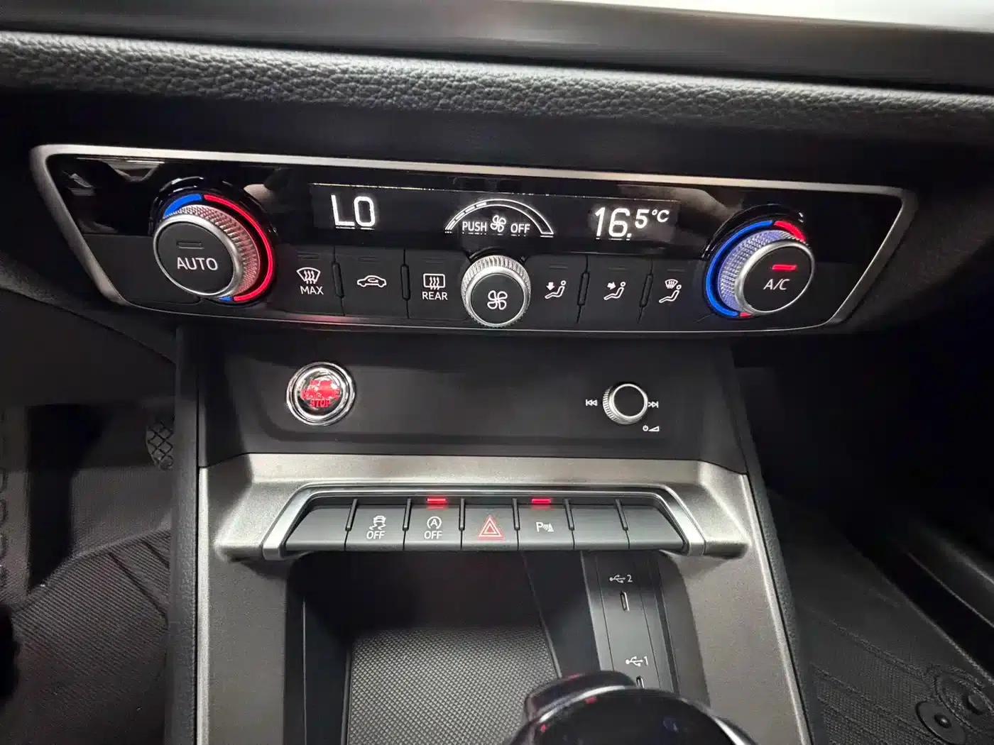 Audi Q3 2022 35 TFSI Progressive Dynamic — миниатюра 17