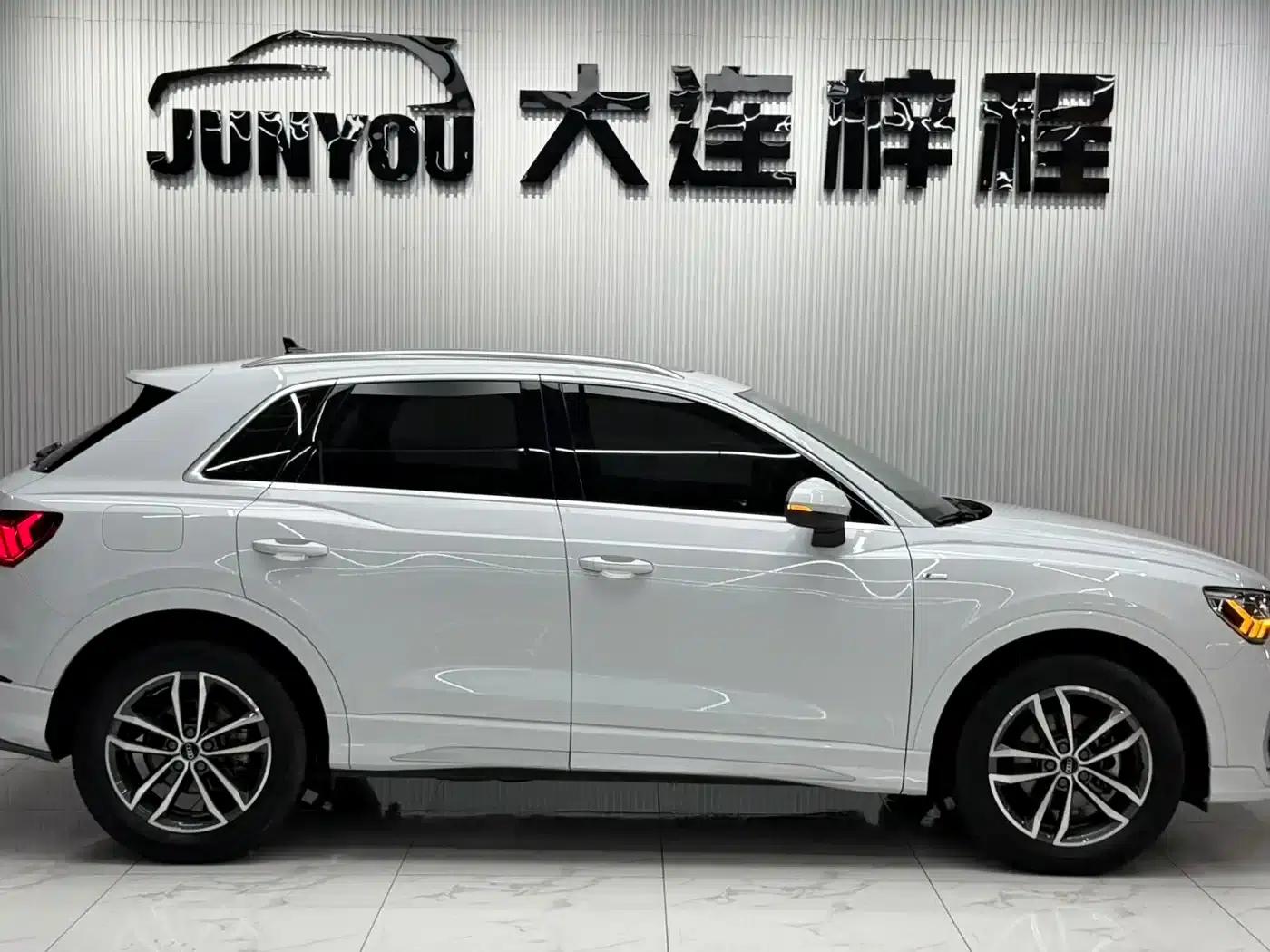 Audi Q3 2022 35 TFSI Progressive Dynamic — миниатюра 7