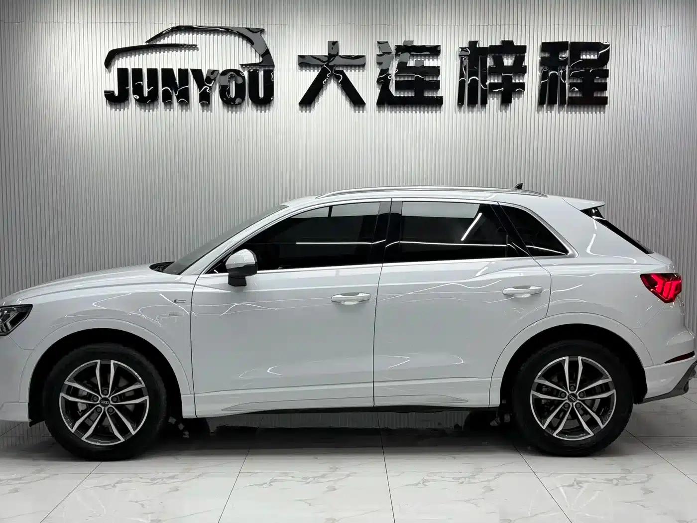 Audi Q3 2022 35 TFSI Progressive Dynamic — миниатюра 8