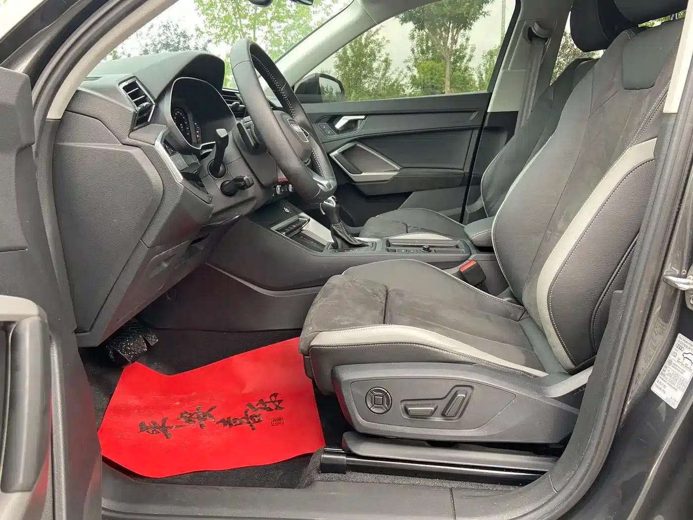 Audi Q3 2022 35 TFSI Fashion Dynamic Edition — миниатюра 4