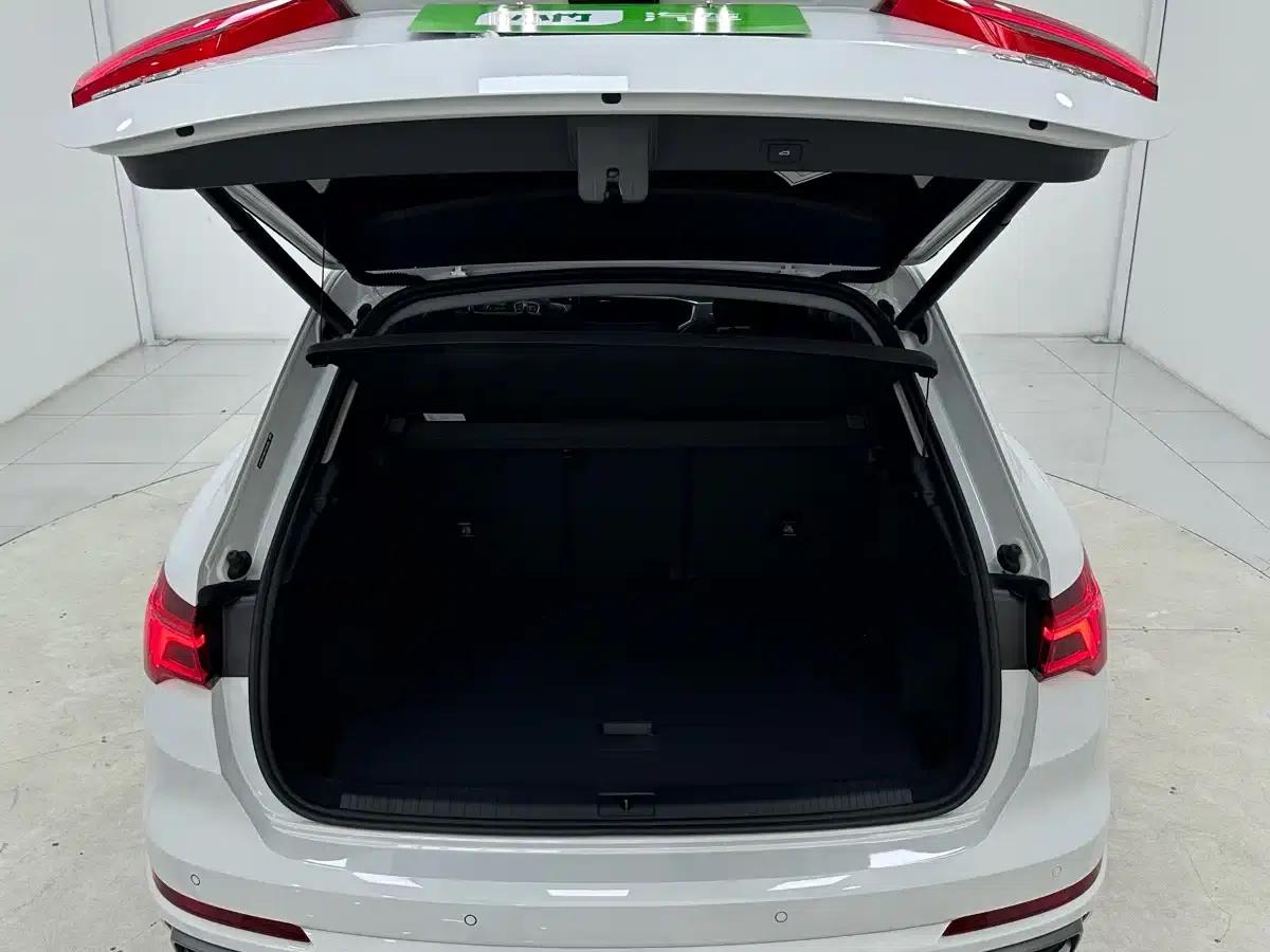 Audi Q3 2023 35 TFSI Progressive Dynamic (1.4T) — миниатюра 15