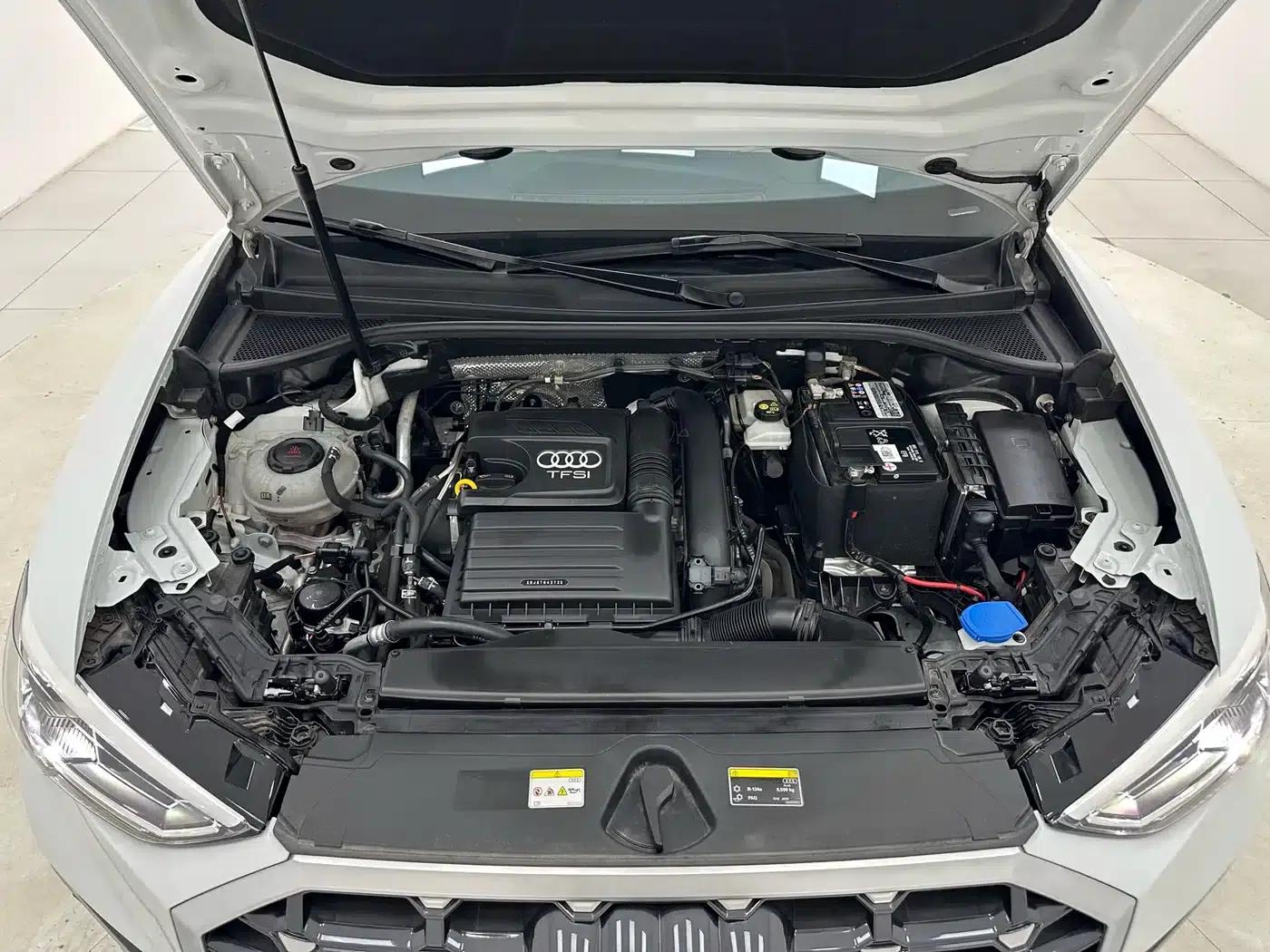 Audi Q3 2023 35 TFSI Progressive Dynamic (1.4T) — миниатюра 18