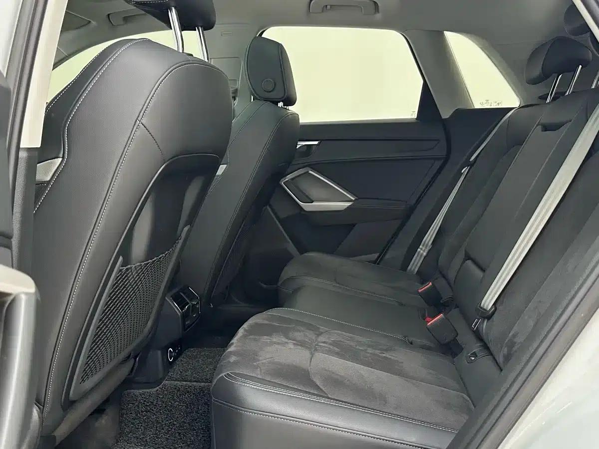 Audi Q3 2023 35 TFSI Progressive Dynamic (1.4T) — миниатюра 8