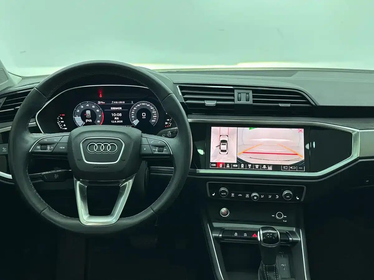 Audi Q3 2023 35 TFSI Progressive Dynamic (1.4T) — миниатюра 10