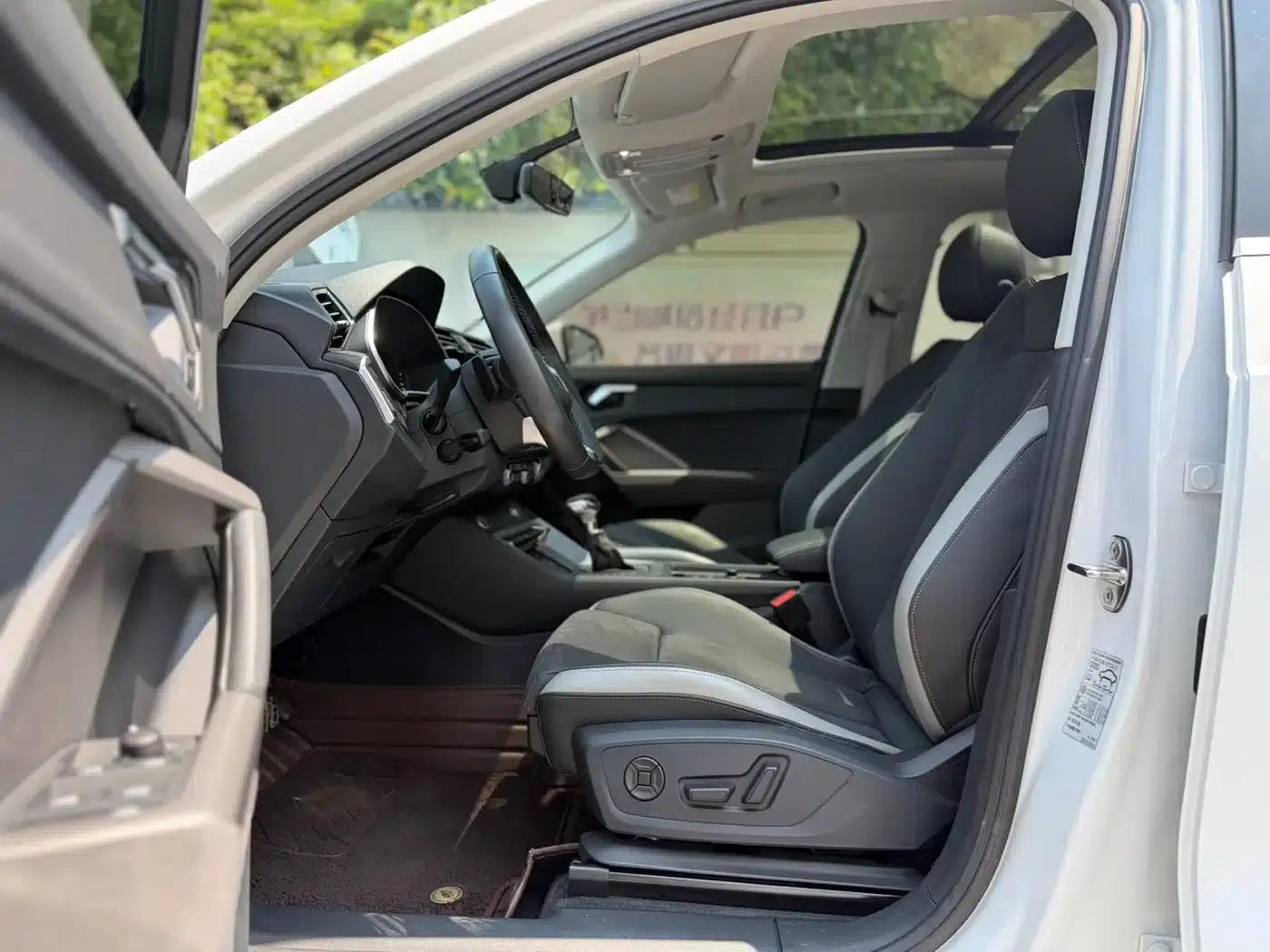 Audi Q3 2022 35 TFSI Fashion Dynamic Edition — миниатюра 13