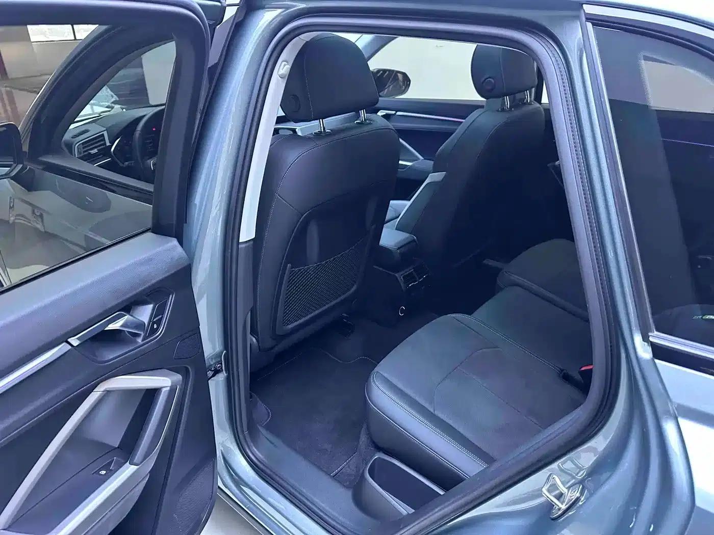Audi Q3 2023 35 TFSI Fashion Dynamic (1.4T) — миниатюра 9
