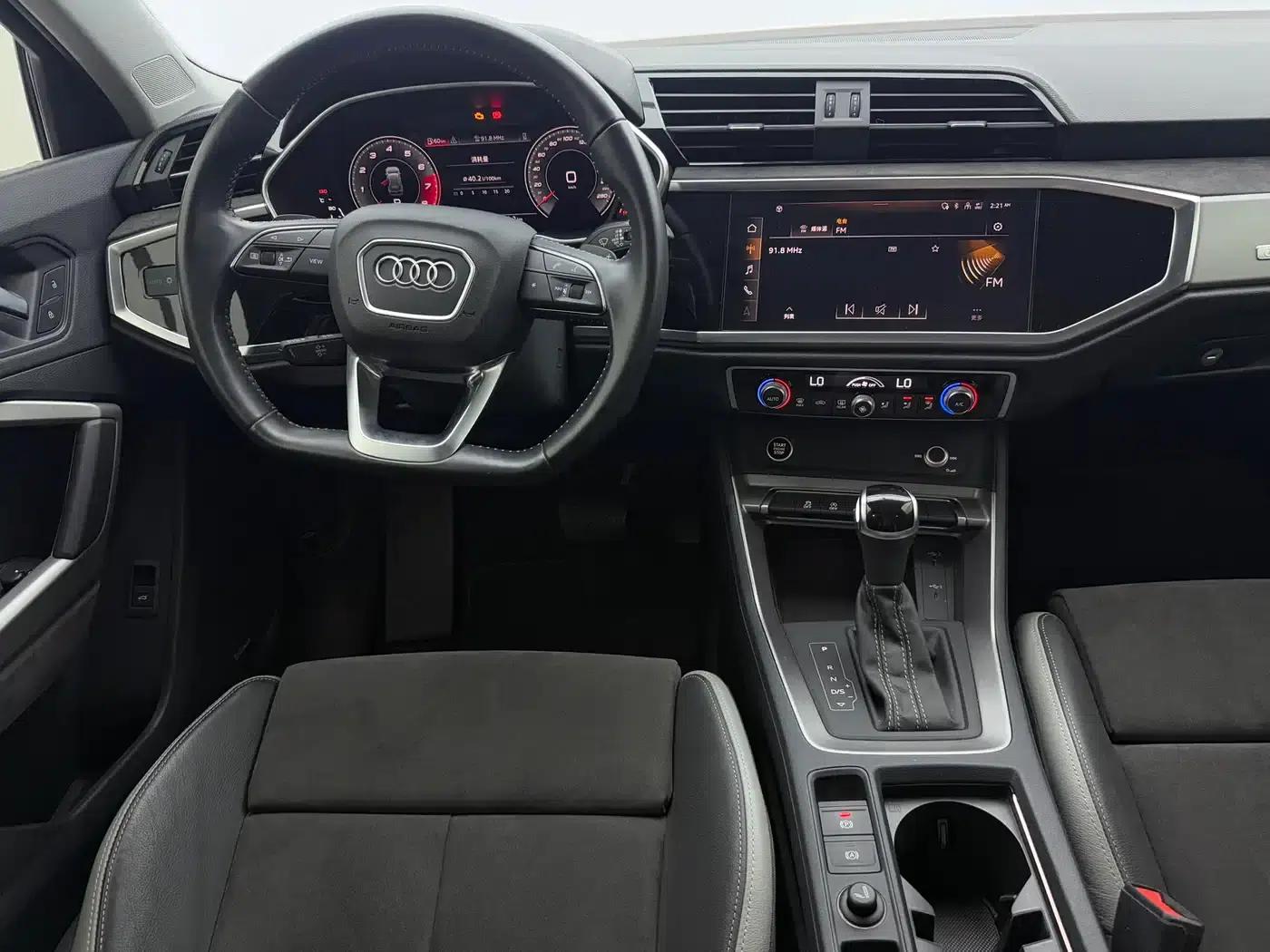Audi Q3 2022 35 TFSI Fashion Dynamic Edition — миниатюра 12