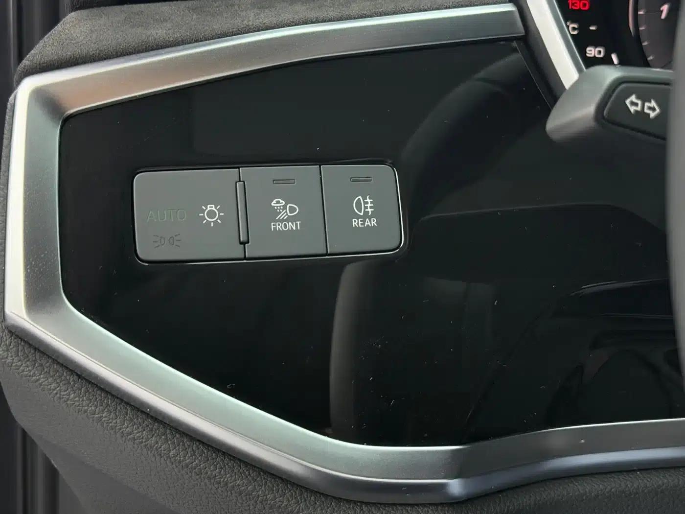 Audi Q3 2022 35 TFSI Fashion Dynamic Edition — миниатюра 19