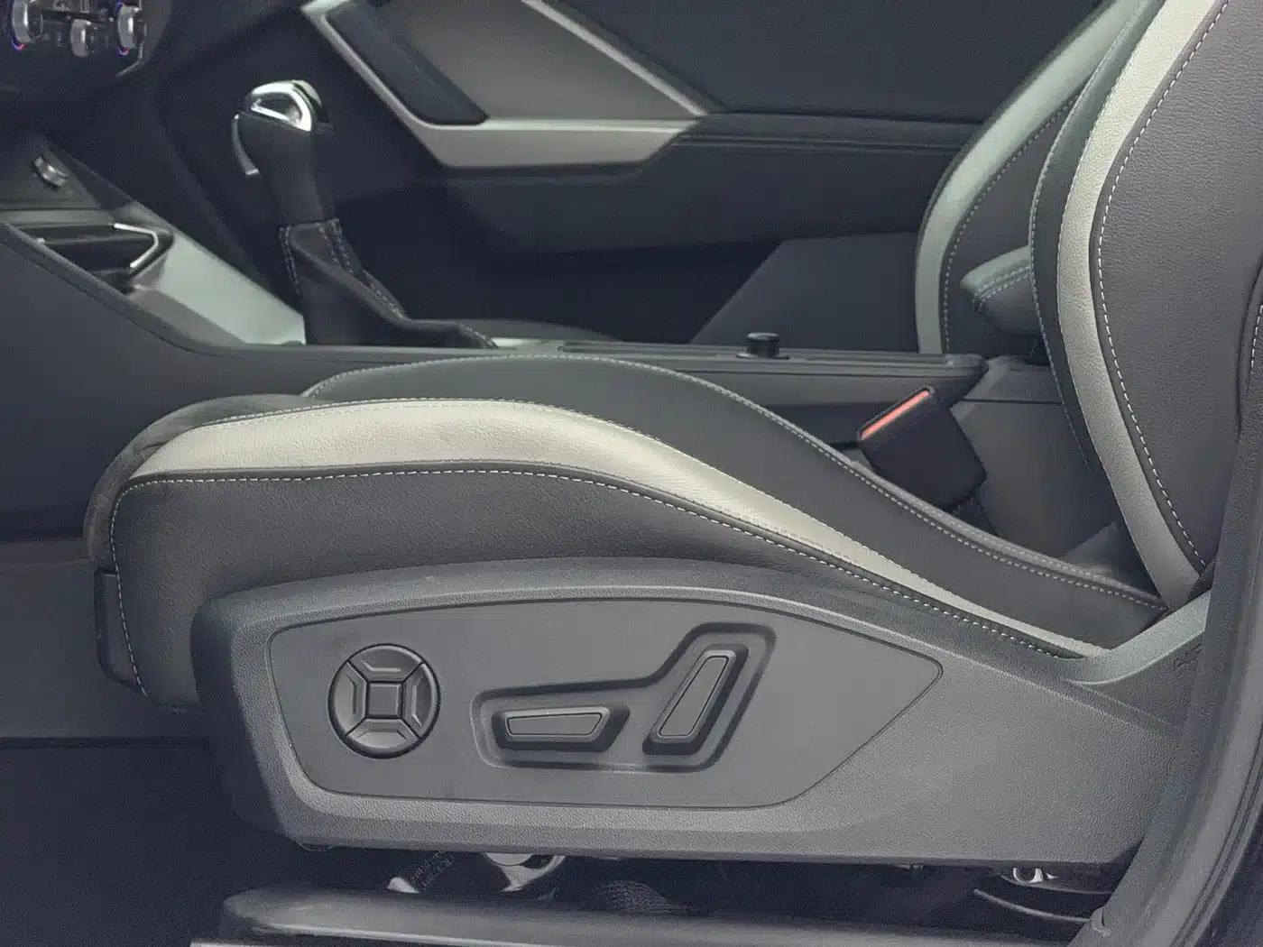 Audi Q3 2022 35 TFSI Fashion Dynamic Edition — миниатюра 23