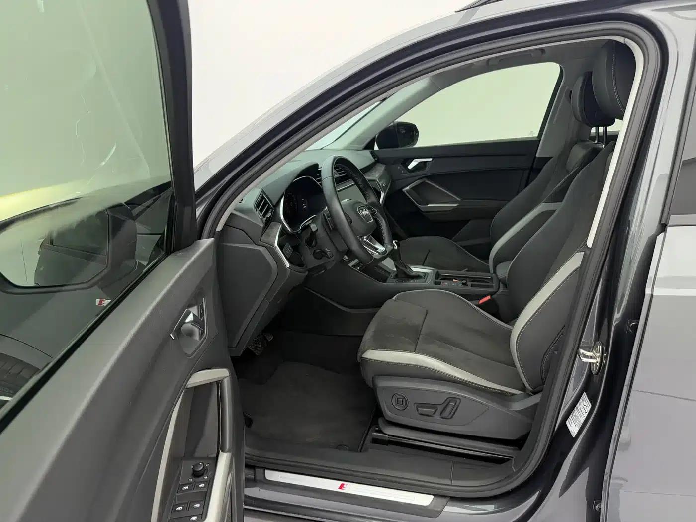 Audi Q3 2022 35 TFSI Fashion Dynamic Edition — миниатюра 24