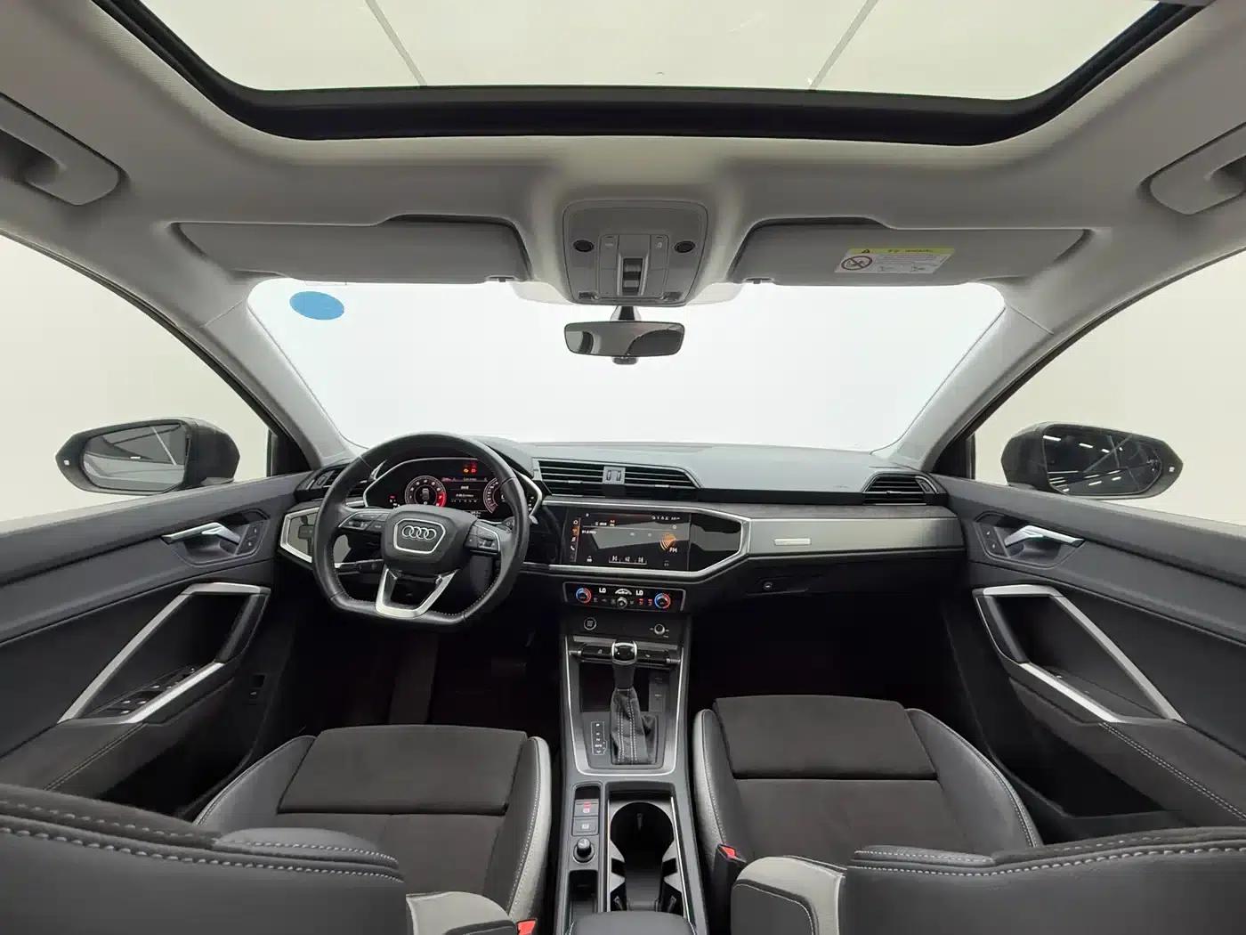 Audi Q3 2022 35 TFSI Fashion Dynamic Edition — миниатюра 10
