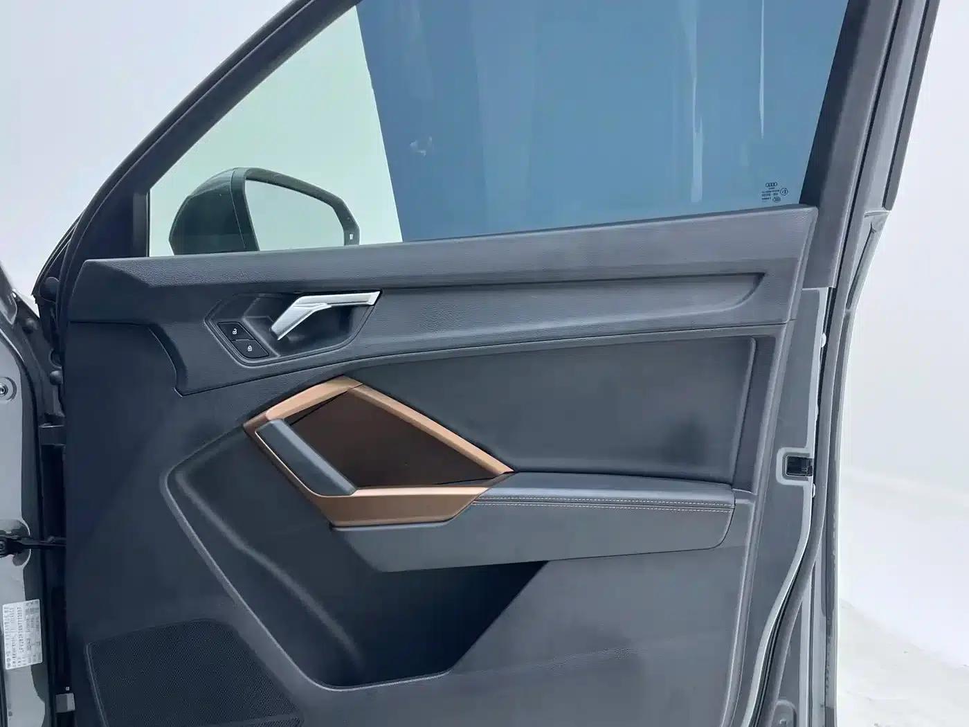 Audi Q3 2022 35 TFSI Fashion Elegance — миниатюра 25