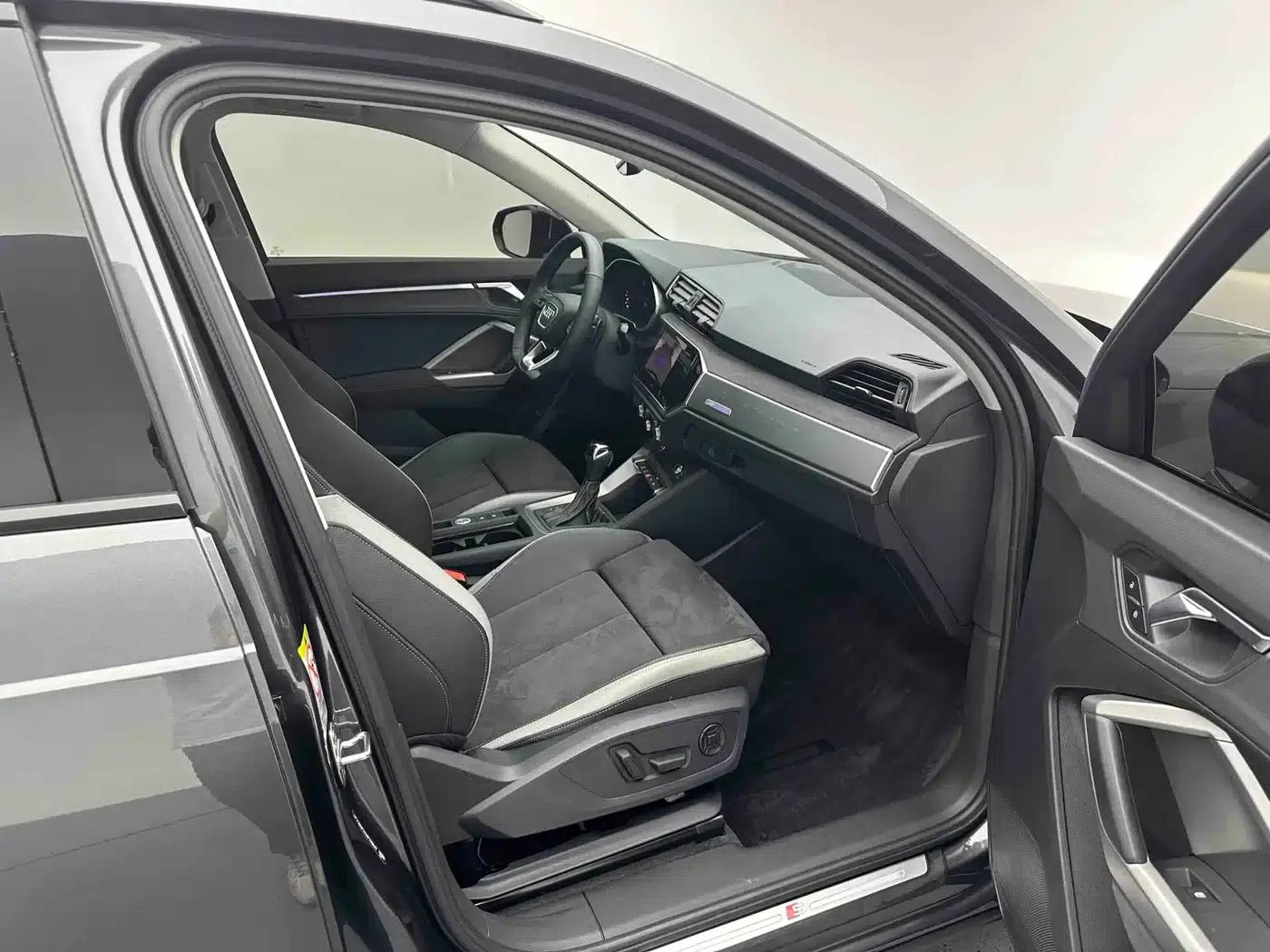 Audi Q3 2023 35 TFSI Fashion Dynamic (1.4T) — миниатюра 7