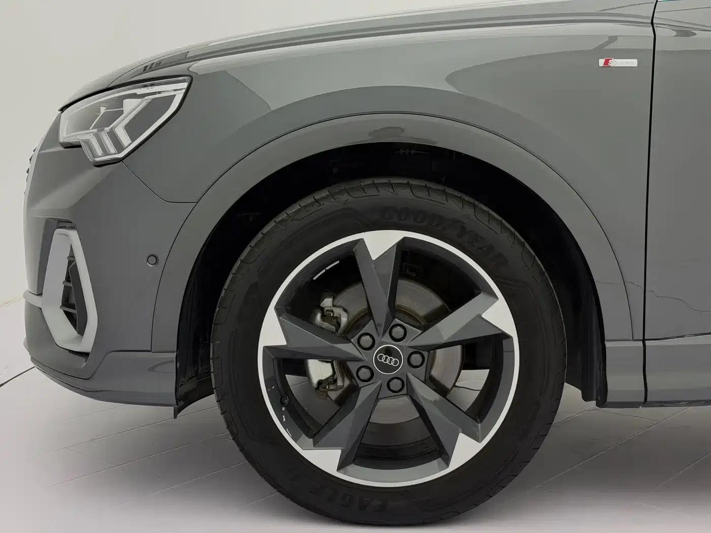 Audi Q3 2023 35 TFSI Fashion Dynamic (1.4T) — миниатюра 21