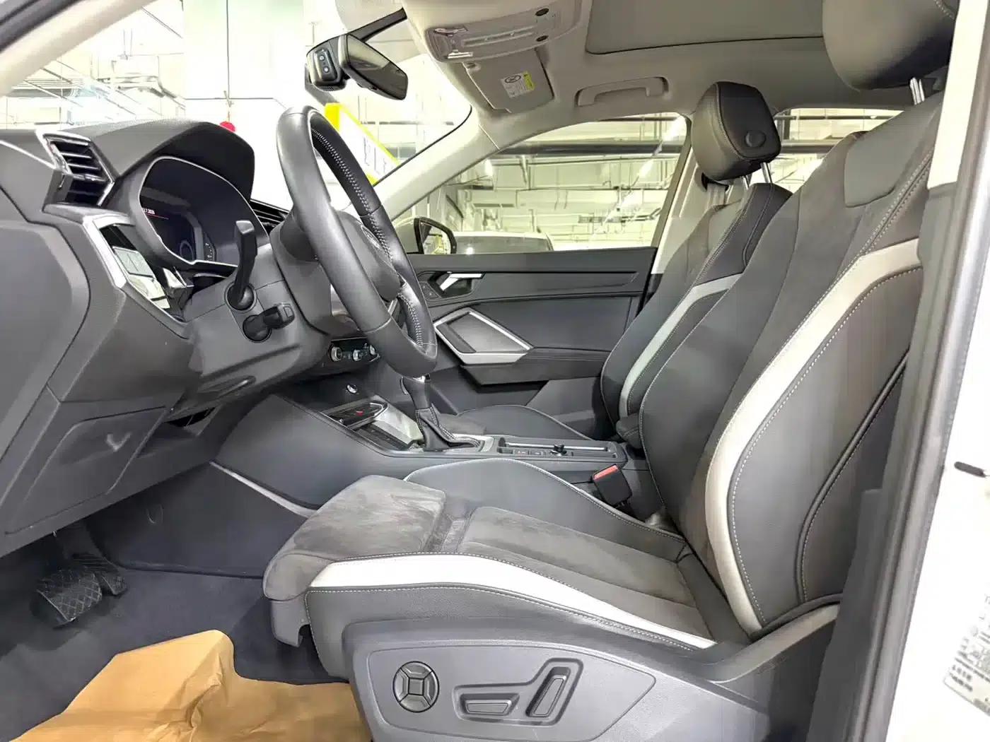Audi Q3 2022 35 TFSI Progressive Dynamic — миниатюра 4