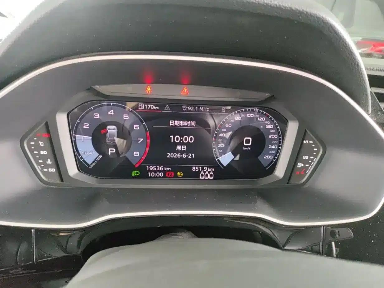Audi Q3 2022 35 TFSI Progressive Dynamic — миниатюра 6