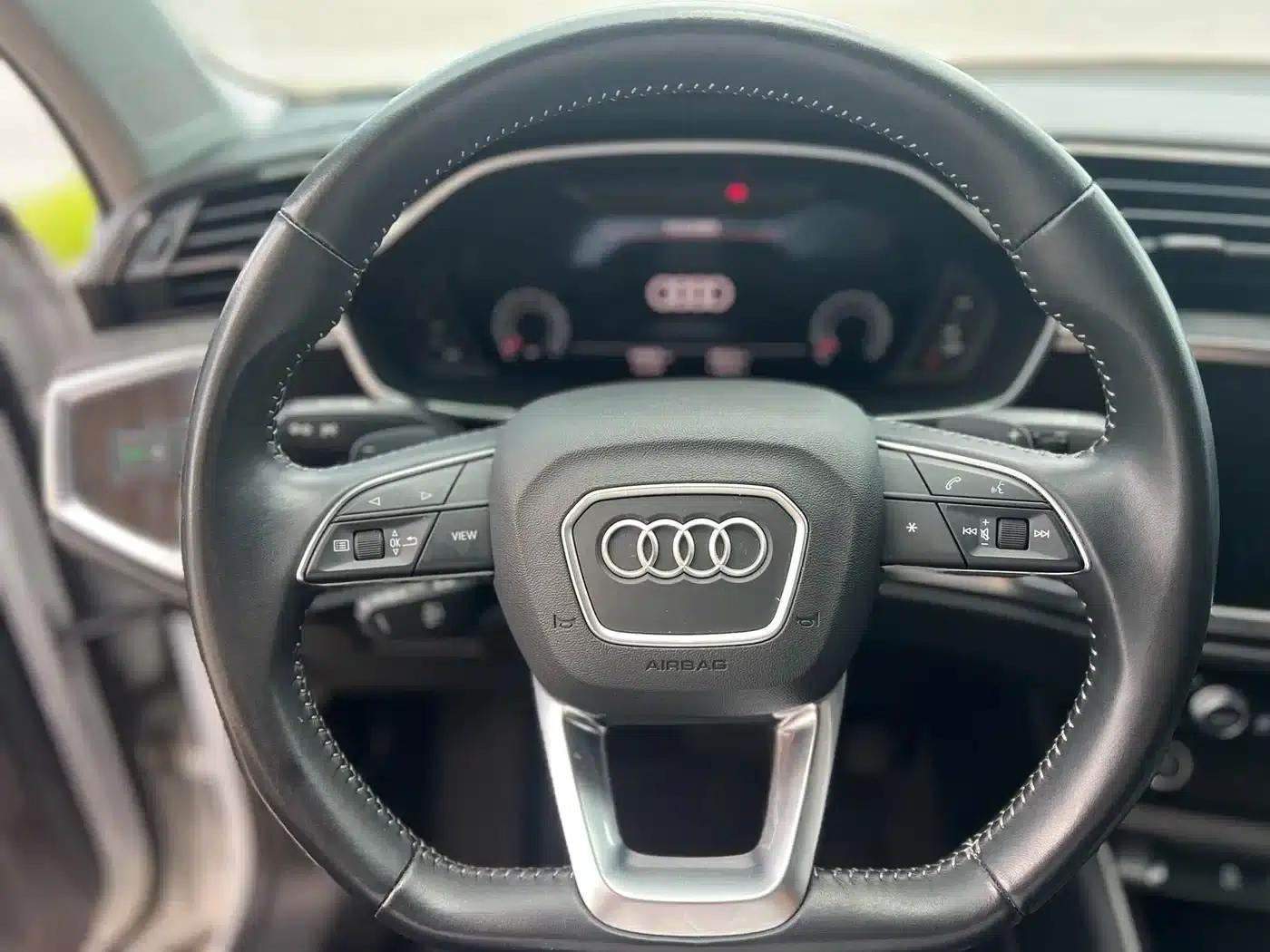 Audi Q3 2022 35 TFSI Fashion Dynamic Edition — миниатюра 4