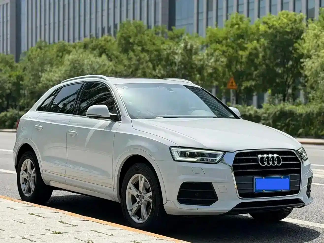 Audi Q3 2018 30th Anniversary Edition 30 TFSI Fashion Model — миниатюра 2