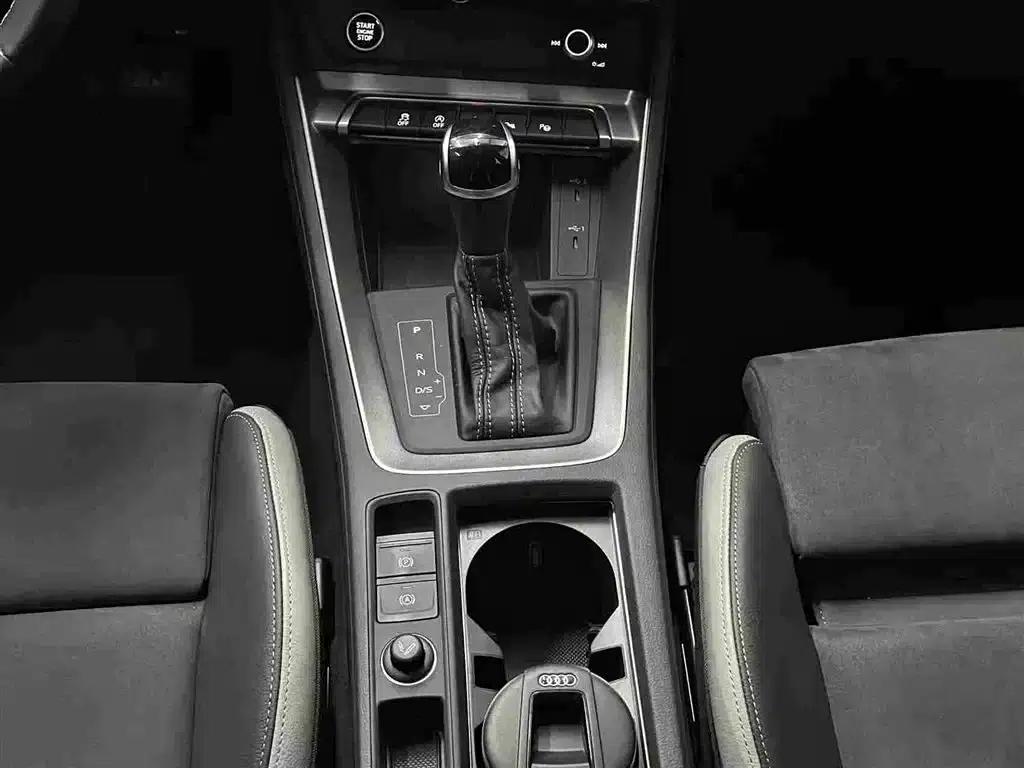 Audi Q3 2023 35 TFSI Fashion Dynamic (1.4T) — миниатюра 16