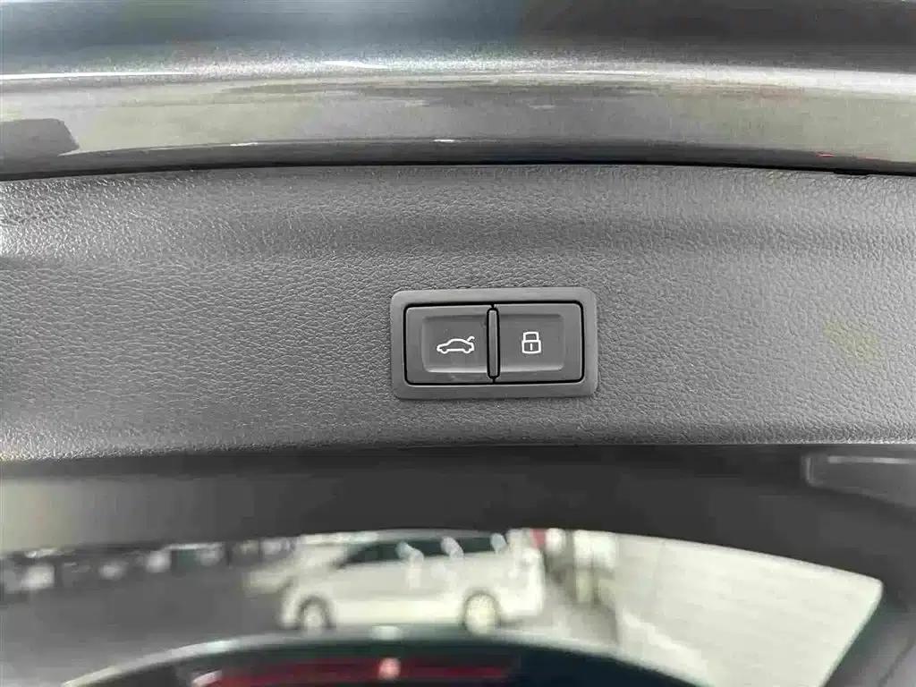 Audi Q3 2023 35 TFSI Fashion Dynamic (1.4T) — миниатюра 19