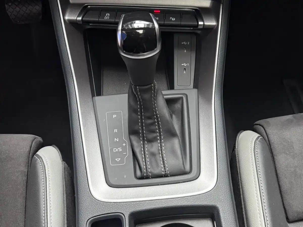 Audi Q3 2022 35 TFSI Fashion Dynamic Edition — миниатюра 15