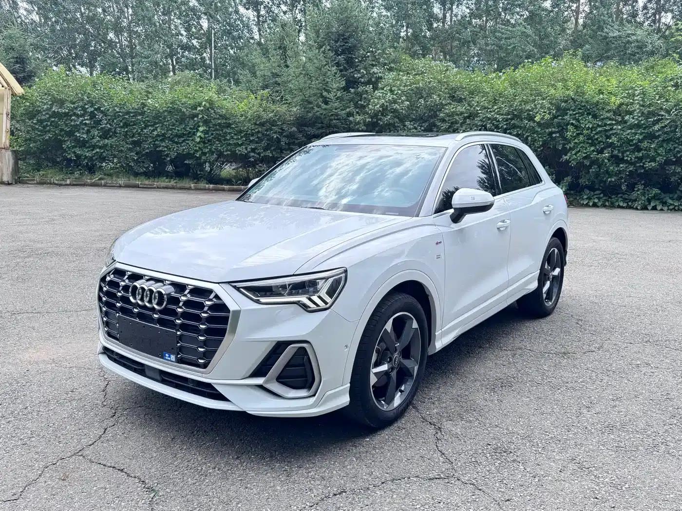 Audi Q3 2022 35 TFSI Fashion Dynamic Edition — миниатюра 1