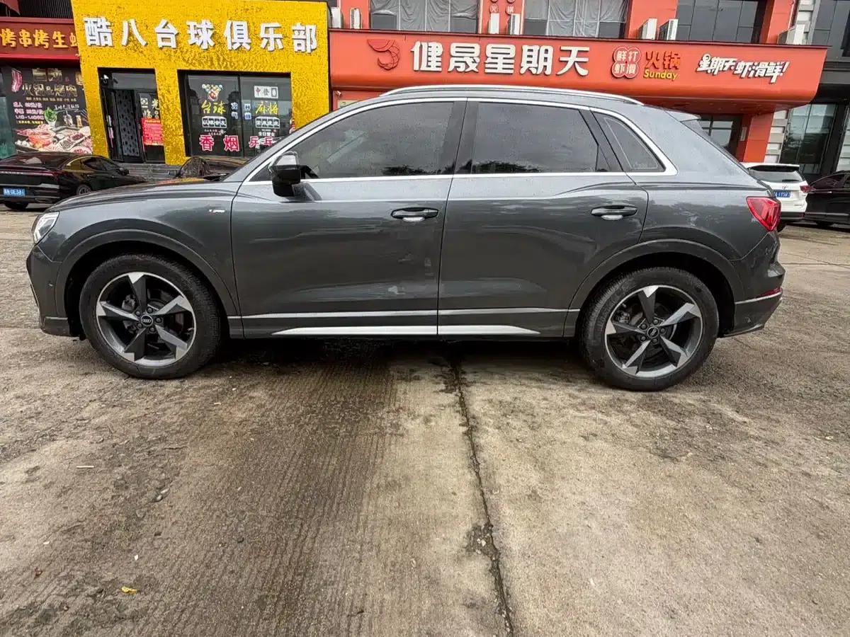 Audi Q3 2022 35 TFSI Fashion Dynamic Edition — миниатюра 8