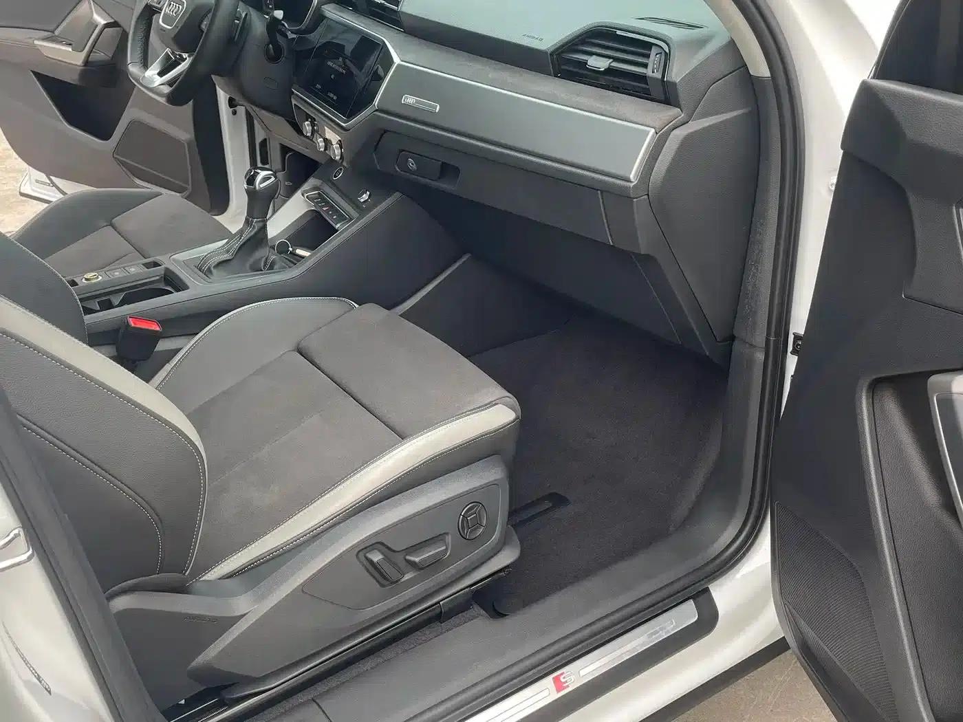 Audi Q3 2023 35 TFSI Fashion Dynamic (1.4T) — миниатюра 12