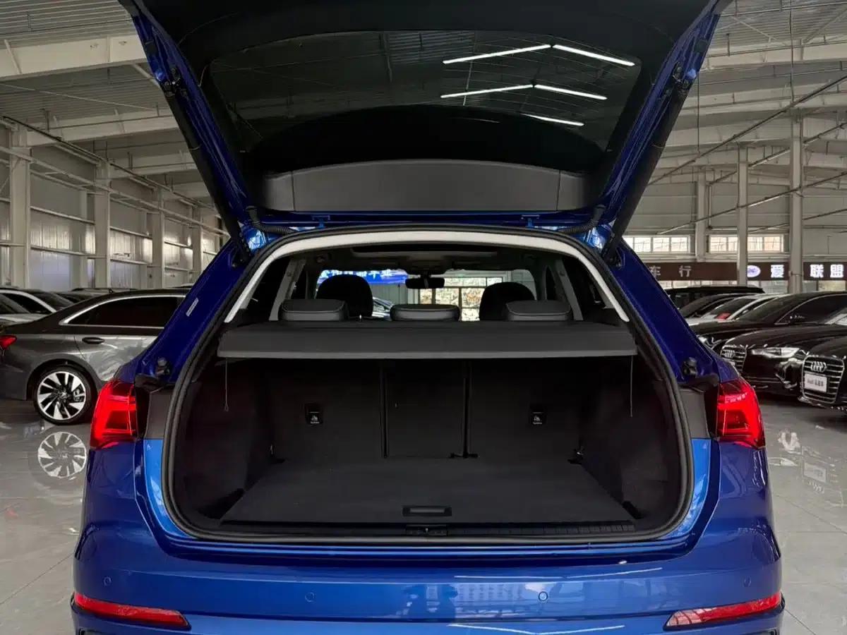 Audi Q3 2022 35 TFSI Fashion Dynamic Edition — миниатюра 24