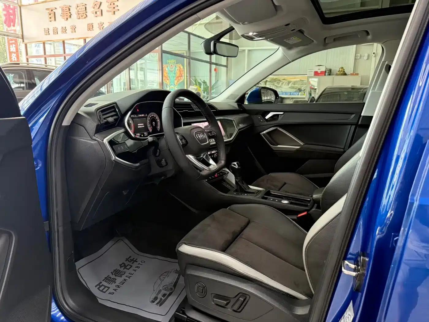 Audi Q3 2022 35 TFSI Fashion Dynamic Edition — миниатюра 4
