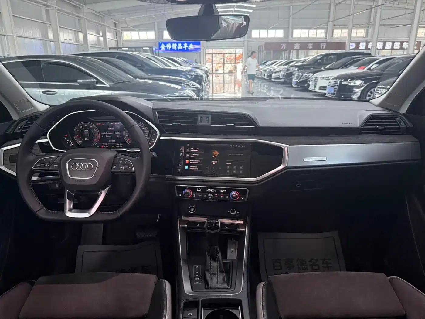 Audi Q3 2022 35 TFSI Fashion Dynamic Edition — миниатюра 5