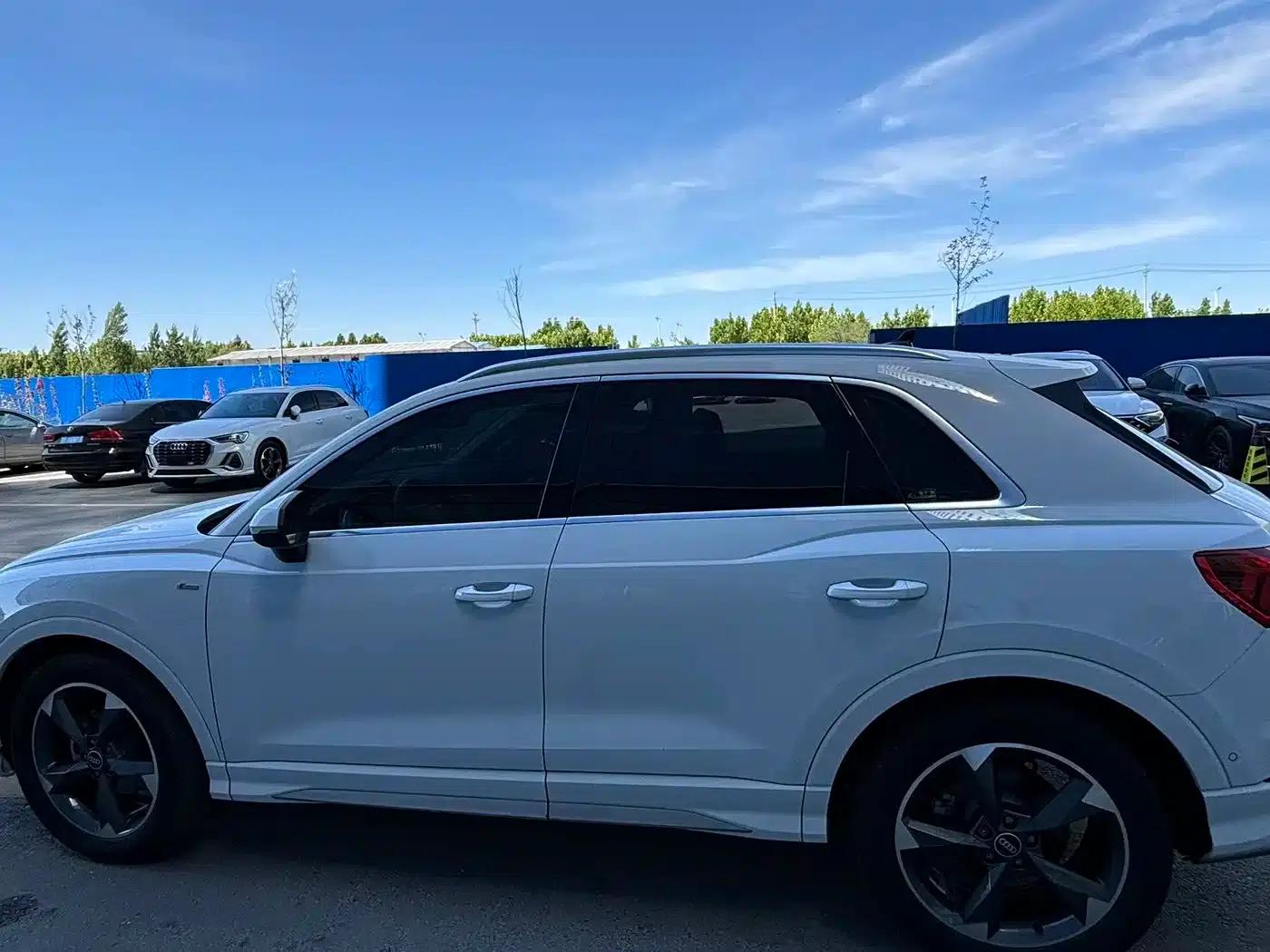 Audi Q3 2022 35 TFSI Fashion Dynamic Edition — миниатюра 4