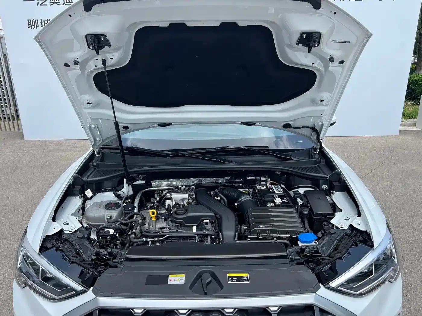 Audi Q3 2023 35 TFSI Fashion Dynamic (1.5T) — миниатюра 12