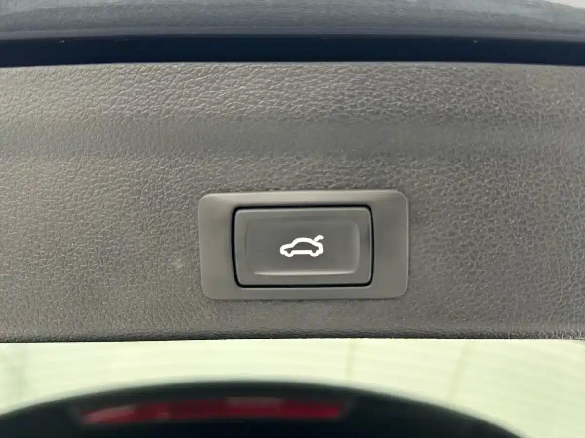 Audi Q3 2022 35 TFSI Progressive Dynamic — миниатюра 16