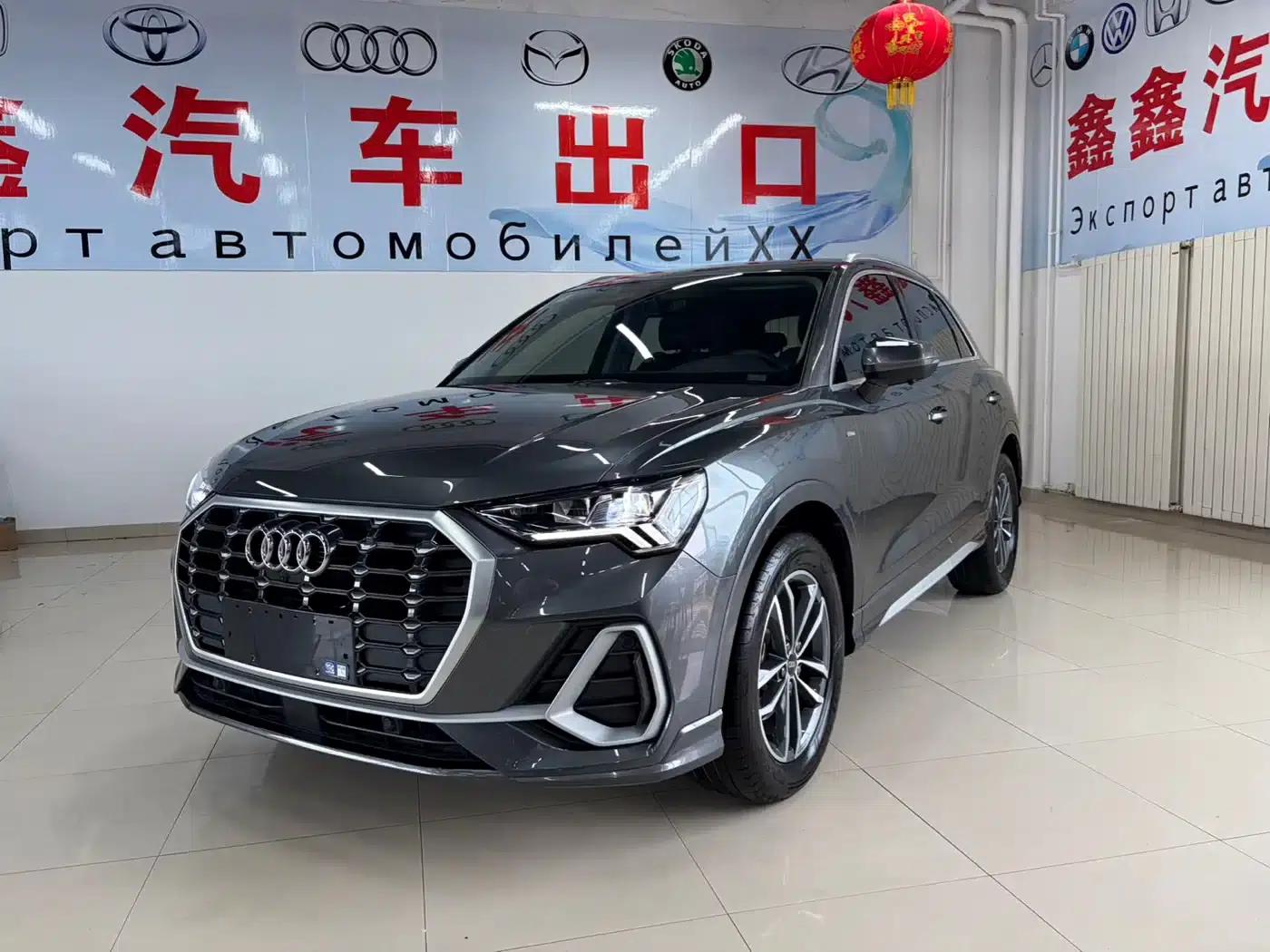Audi Q3 2023 35 TFSI Progressive Dynamic (1.4T) — миниатюра 1