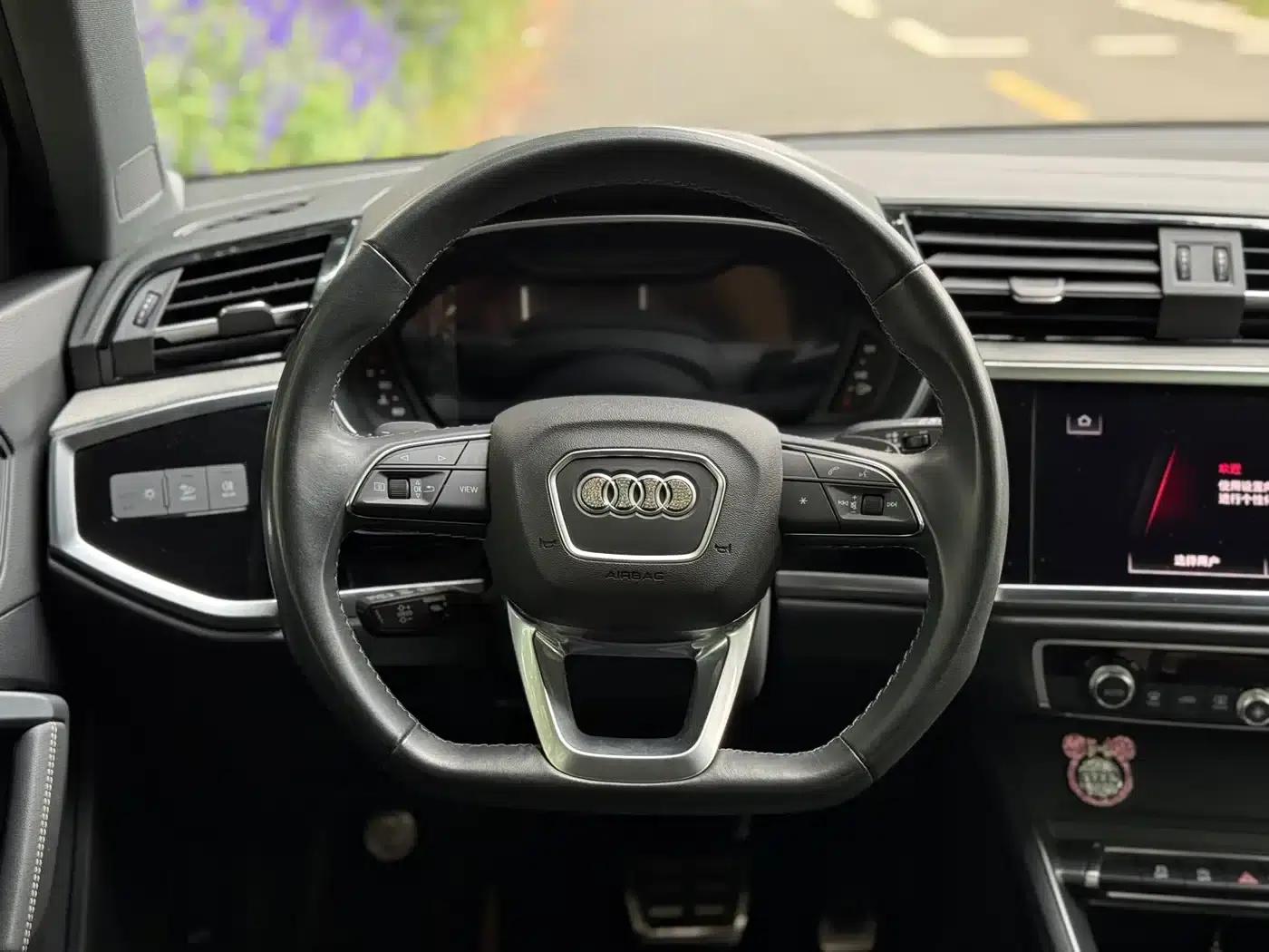 Audi Q3 2024 35 TFSI Fashion Dynamic Edition — миниатюра 11