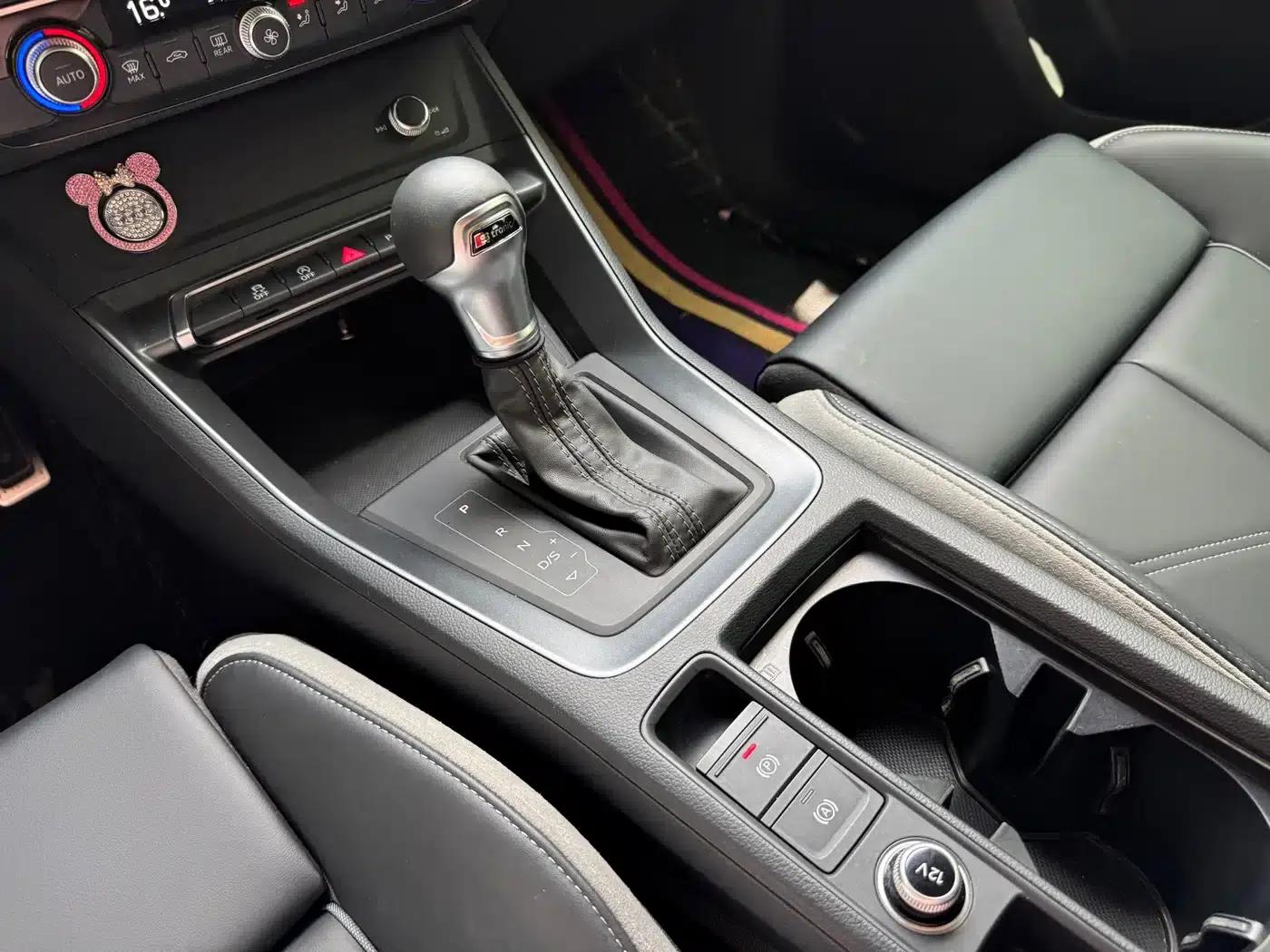 Audi Q3 2024 35 TFSI Fashion Dynamic Edition — миниатюра 17