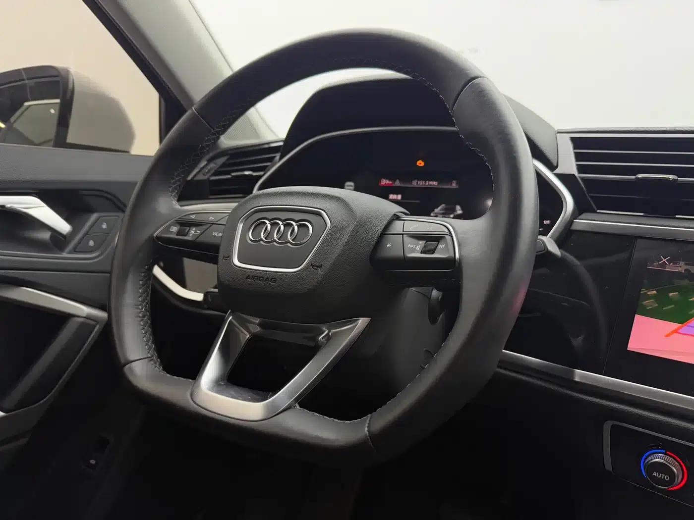 Audi Q3 2022 35 TFSI Fashion Dynamic Edition — миниатюра 13