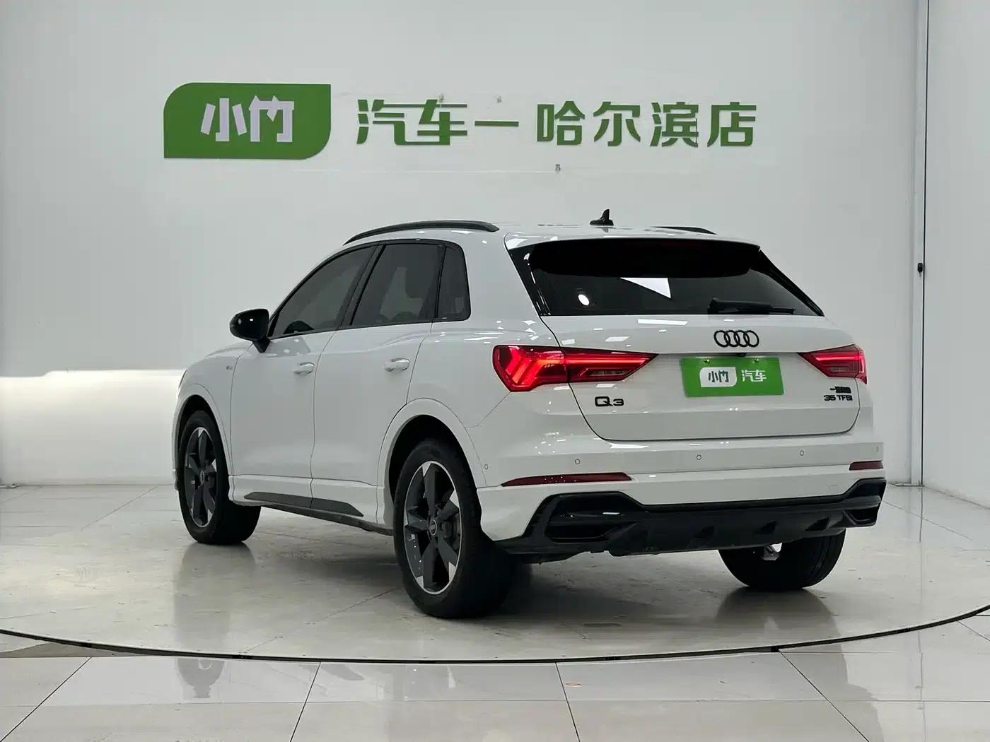 Audi Q3 2022 35 TFSI Fashion Dynamic Edition — миниатюра 4