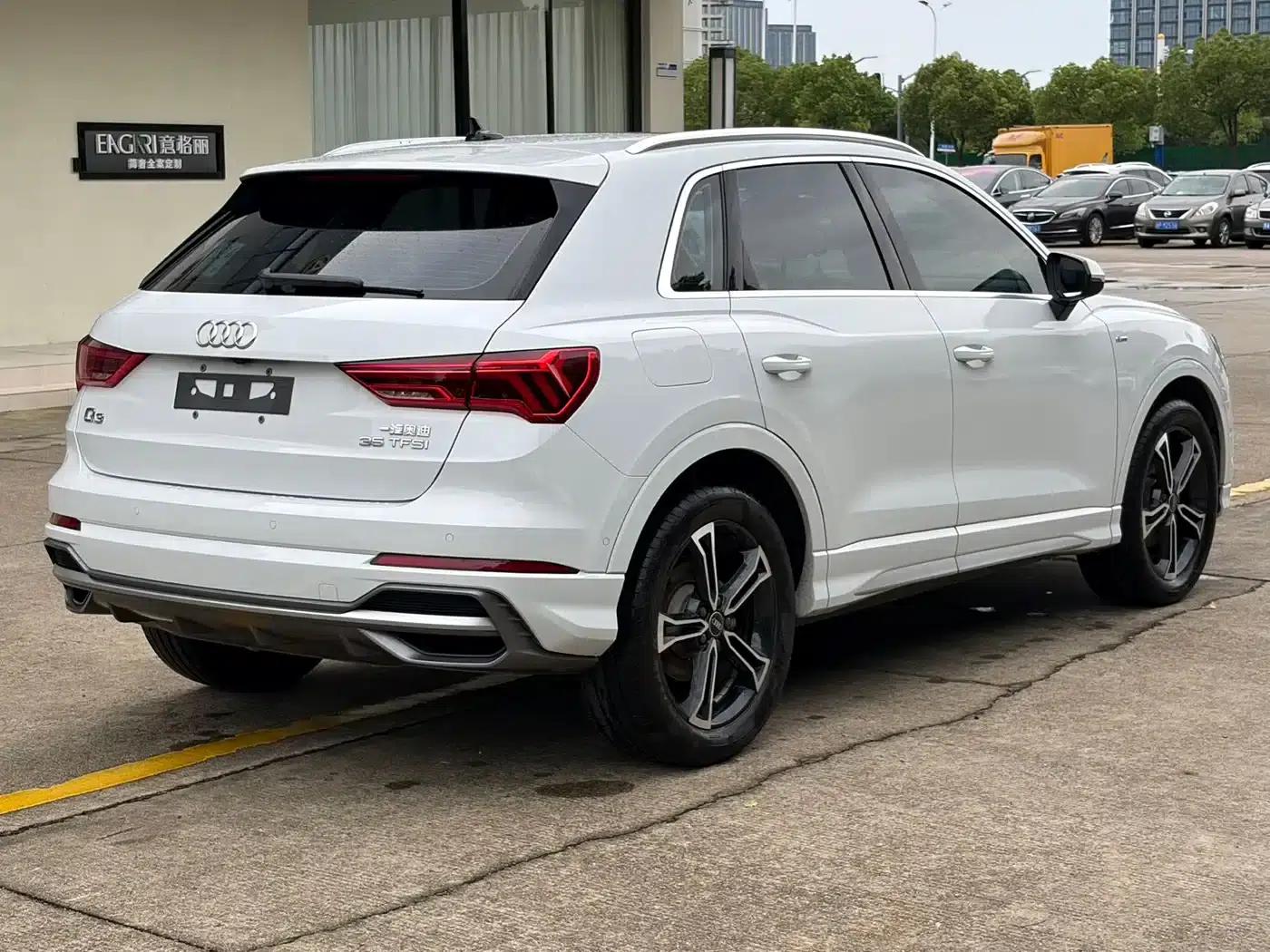 Audi Q3 2022 35 TFSI Fashion Elegance — миниатюра 4