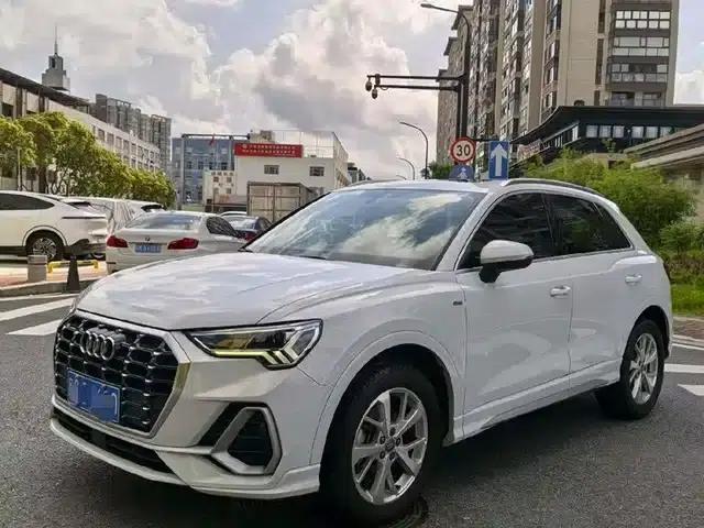 Audi Q3 2019 35 TFSI Progressive Dynamic Edition
