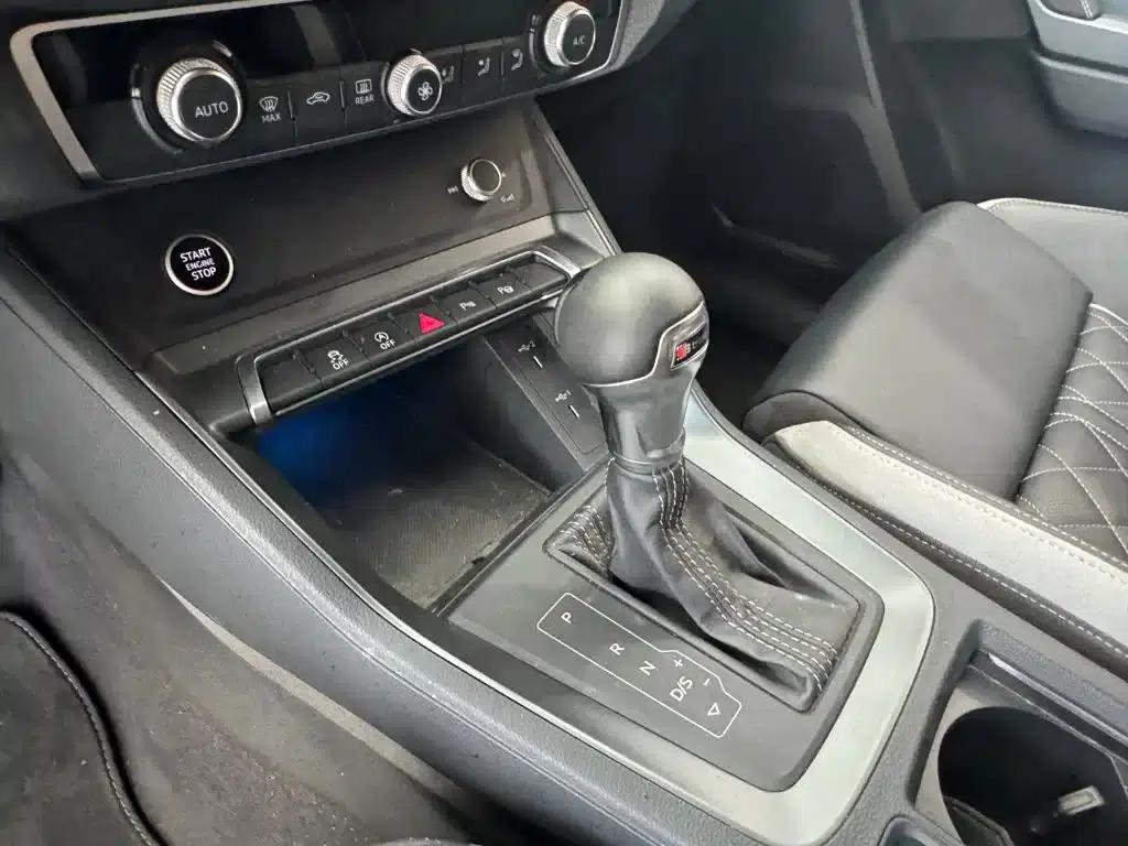 Audi Q3 2024 35 TFSI Fashion Dynamic Edition — миниатюра 11
