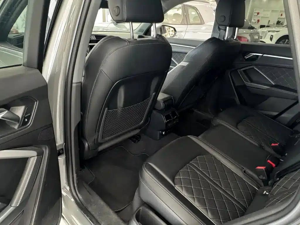 Audi Q3 2024 35 TFSI Fashion Dynamic Edition — миниатюра 6