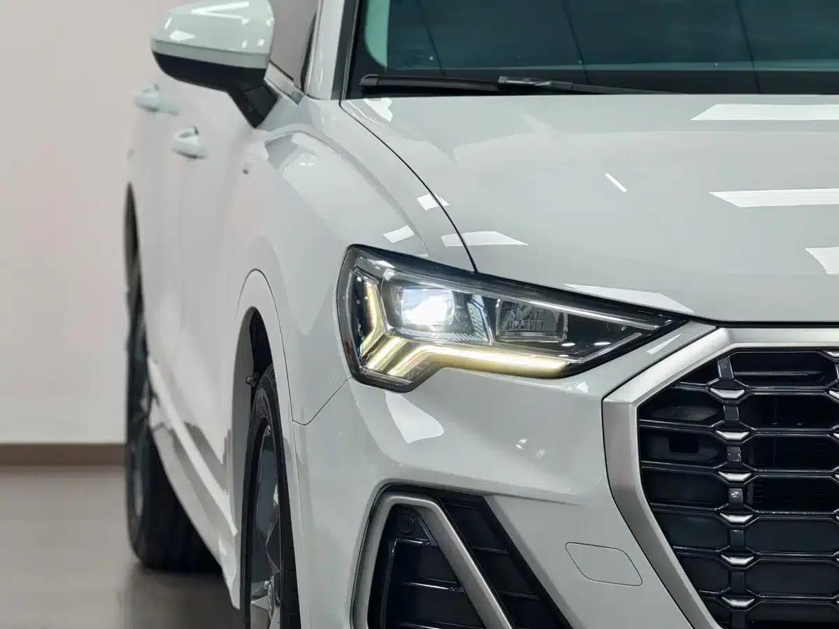 Audi Q3 2020 35 TFSI Fashion Dynamic Edition — миниатюра 3