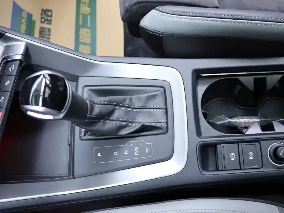 Audi Q3 2022 45 TFSI quattro Fashion Dynamic — миниатюра 11